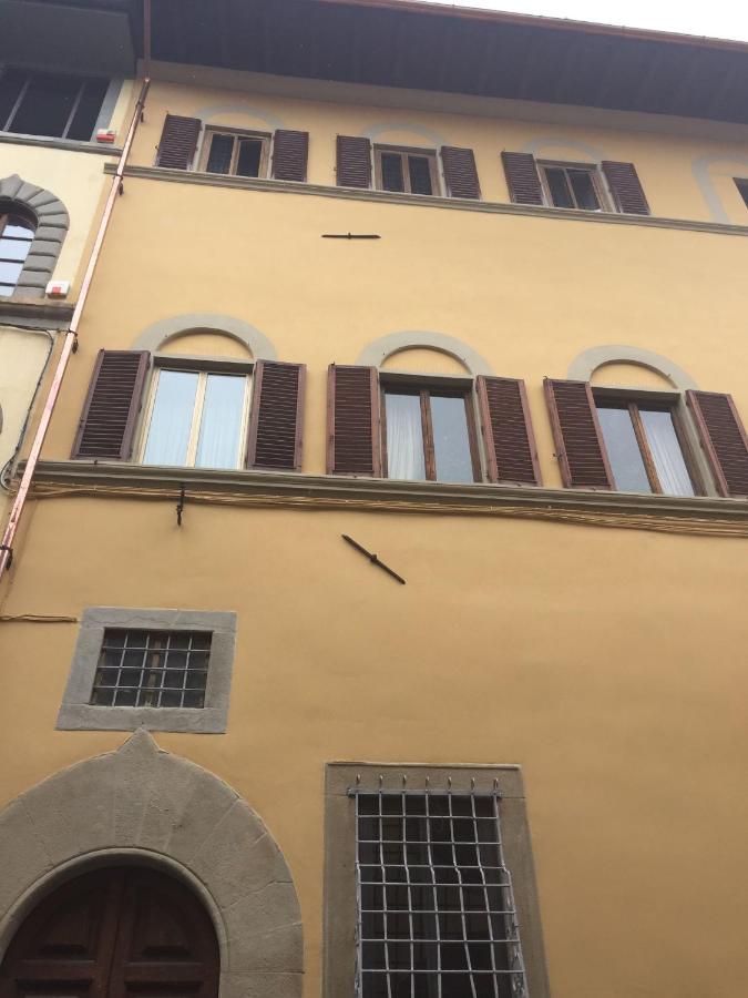 Hand Decorated House With Court Florence Luaran gambar
