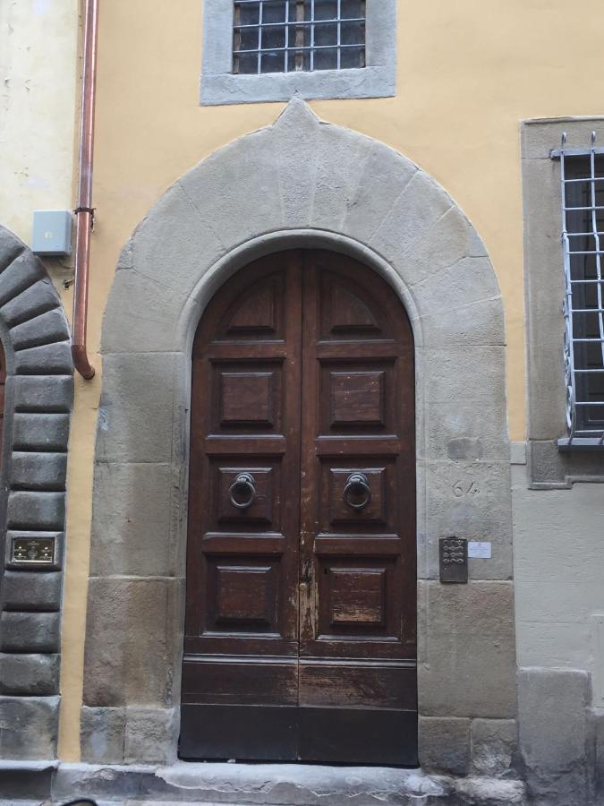 Hand Decorated House With Court Florence Luaran gambar