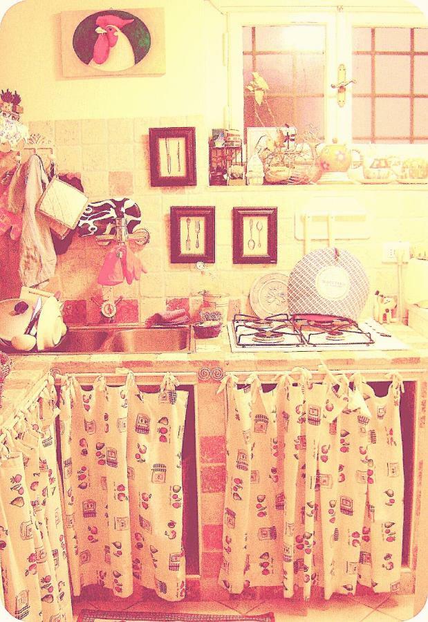 Hand Decorated House With Court Florence Luaran gambar